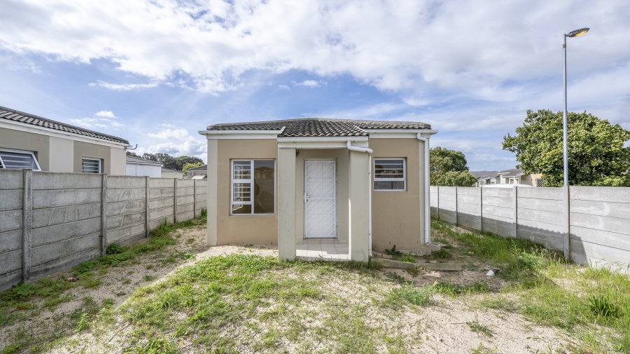 2 Bedroom Property for Sale in Sunset Glen Western Cape